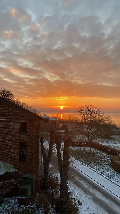 Urlaub Am Elbstrand - Wohnung In Blankenese Mit Naturblick Hamborg Lejlighed
